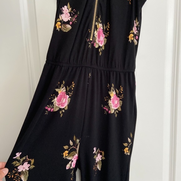 Jumpsuit - Picture 3 of 3